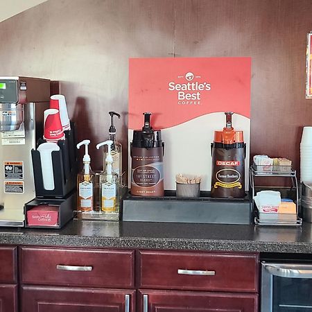 Boarders Inn And Suites By Cobblestone Lamar Missouri Εξωτερικό φωτογραφία