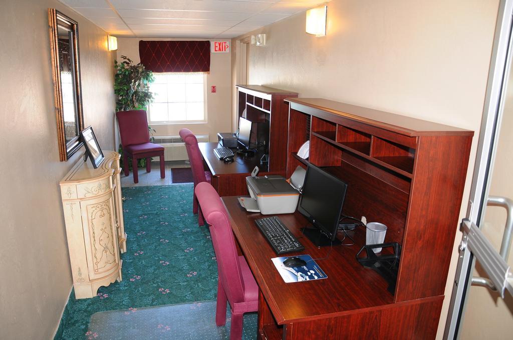 Boarders Inn And Suites By Cobblestone Lamar Missouri Εξωτερικό φωτογραφία